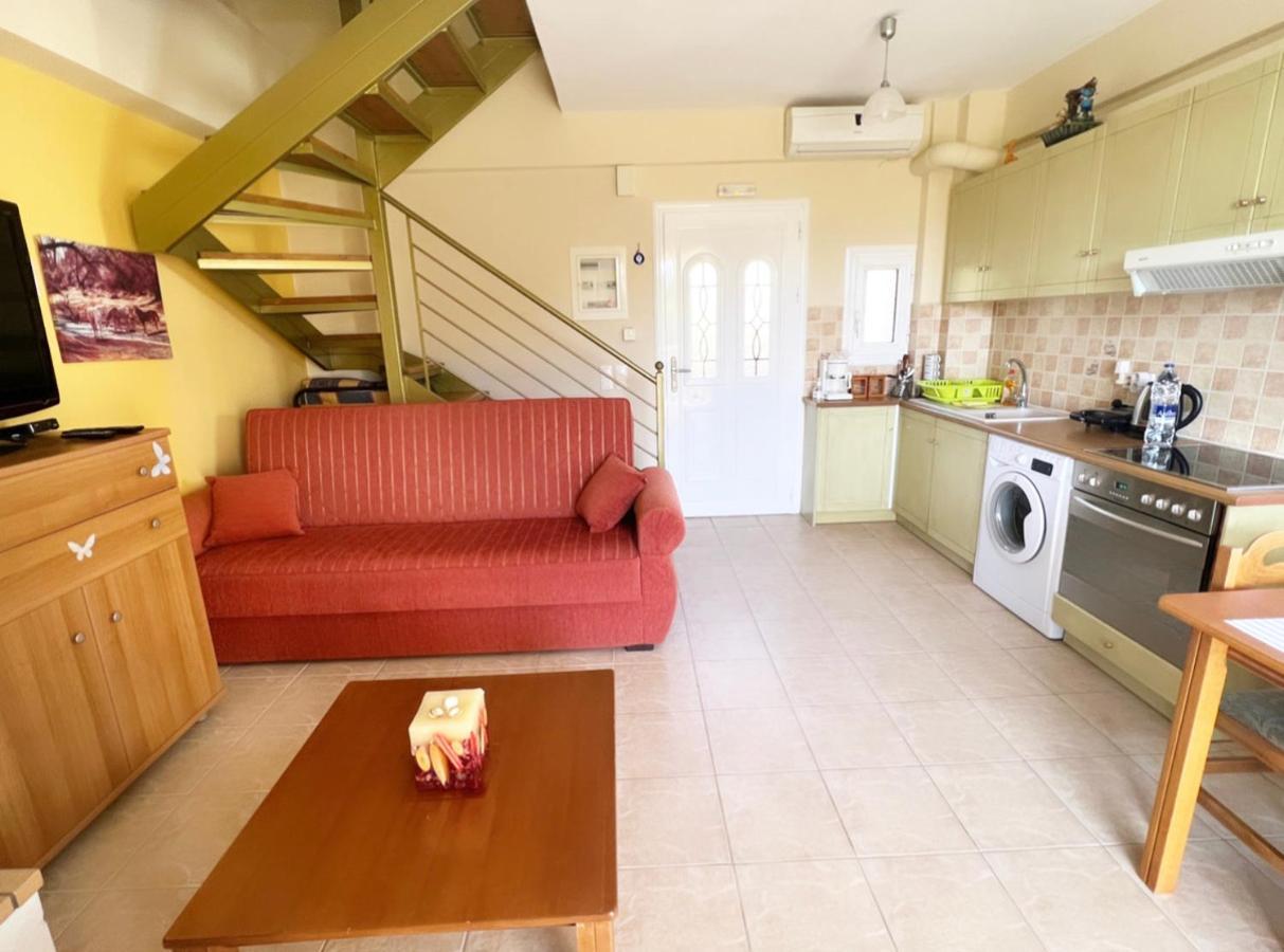 Maisonette Sea View , Finikounda Экстерьер фото